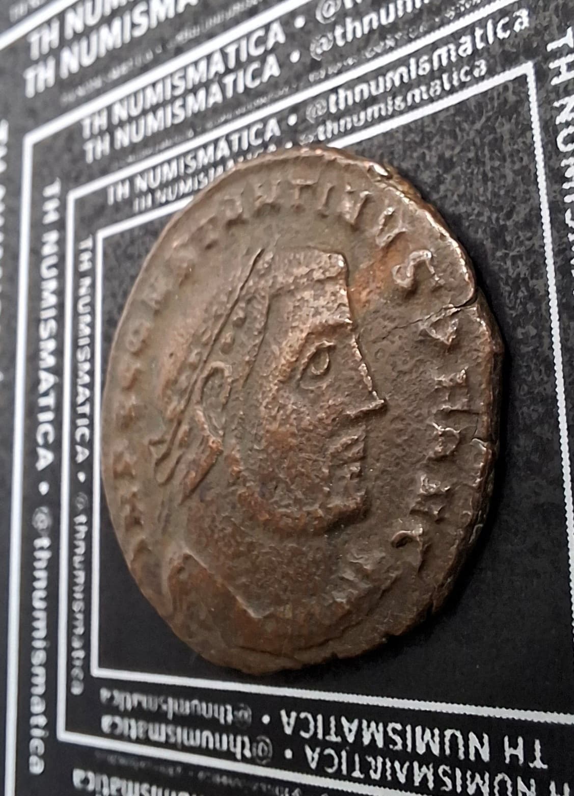 Anverso da moeda TH-N-0126 — Constantino I, o Grande. Follis reduzido ou nummus