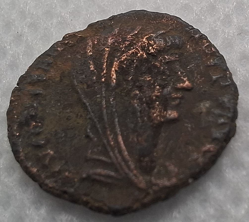 Divo Constantino I — Bronze póstumo